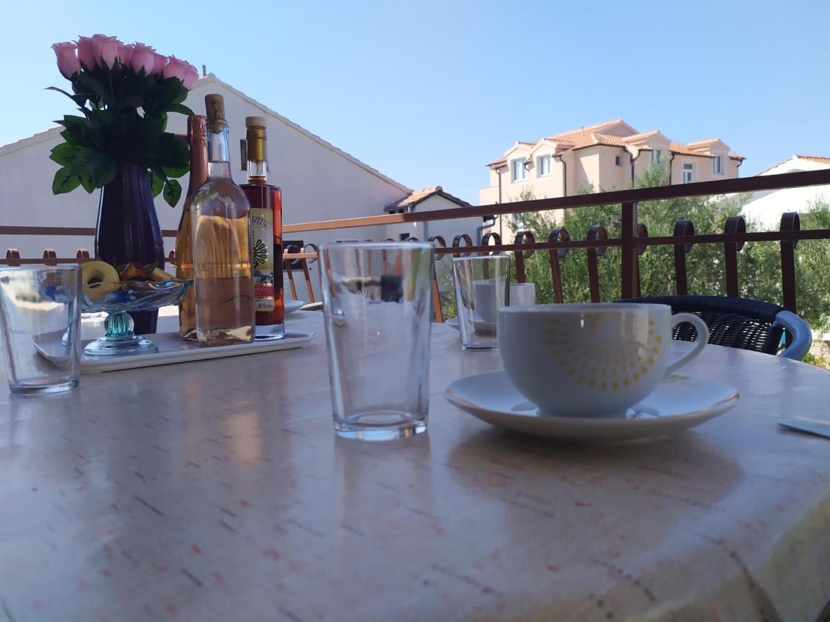 Apartments Samodol Vodice Exterior photo